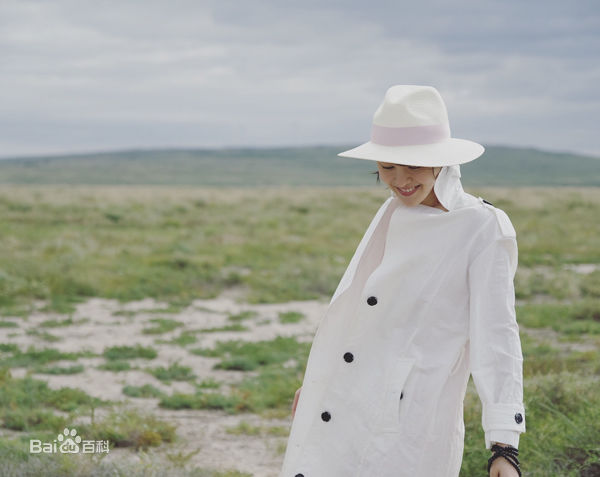 王佳宇生活照素颜照相册