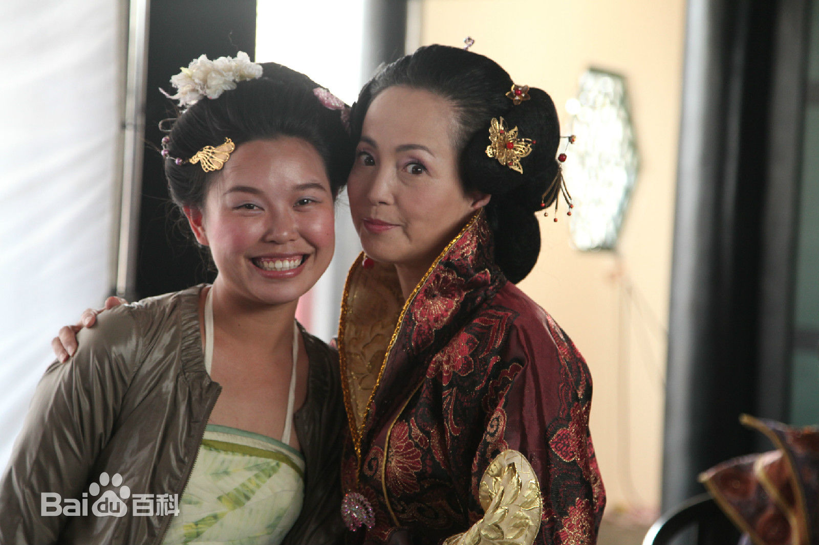 廖娟(Amy)合影性感图片图集