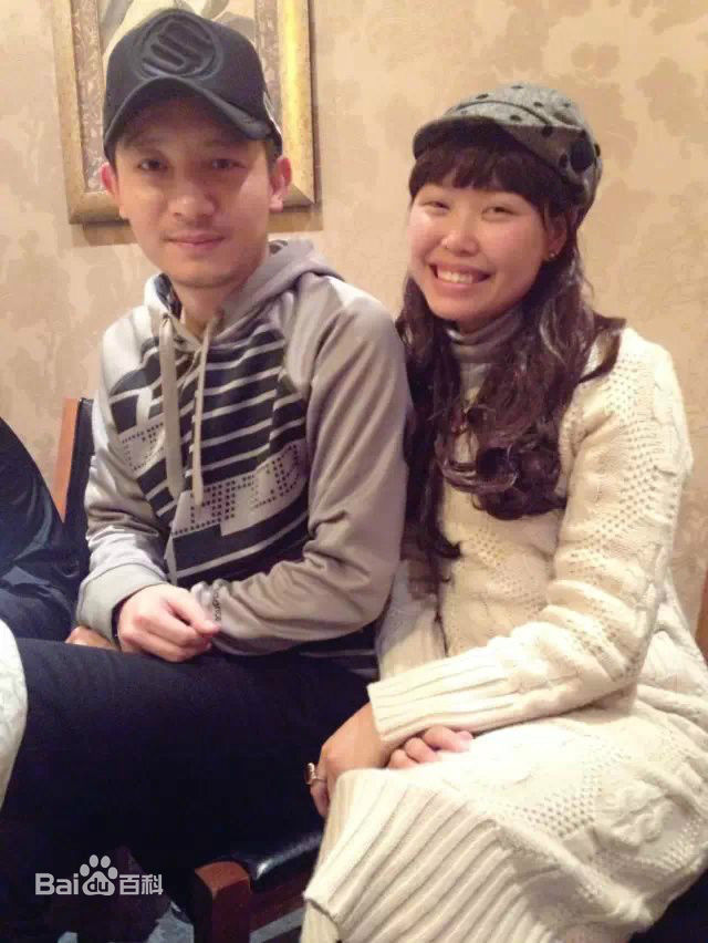 廖娟(Amy)合影性感图片图集