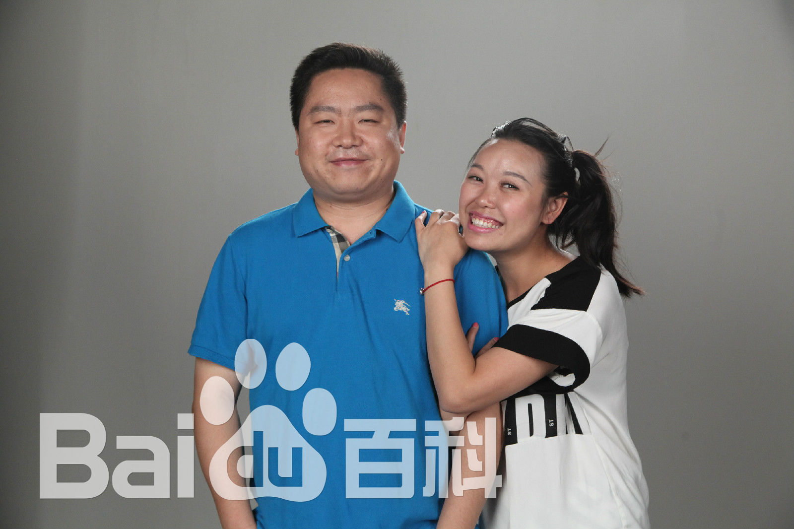 廖娟(Amy)合影性感图片图集