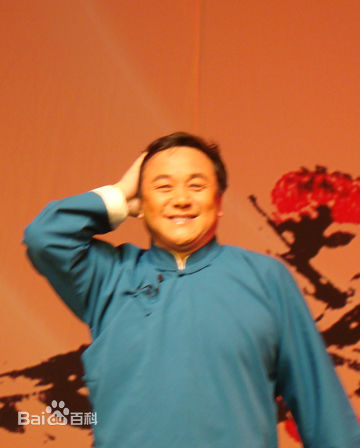 武利平舞台上的图片图册