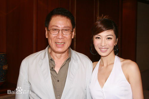 徐菁遥荣归图片图集