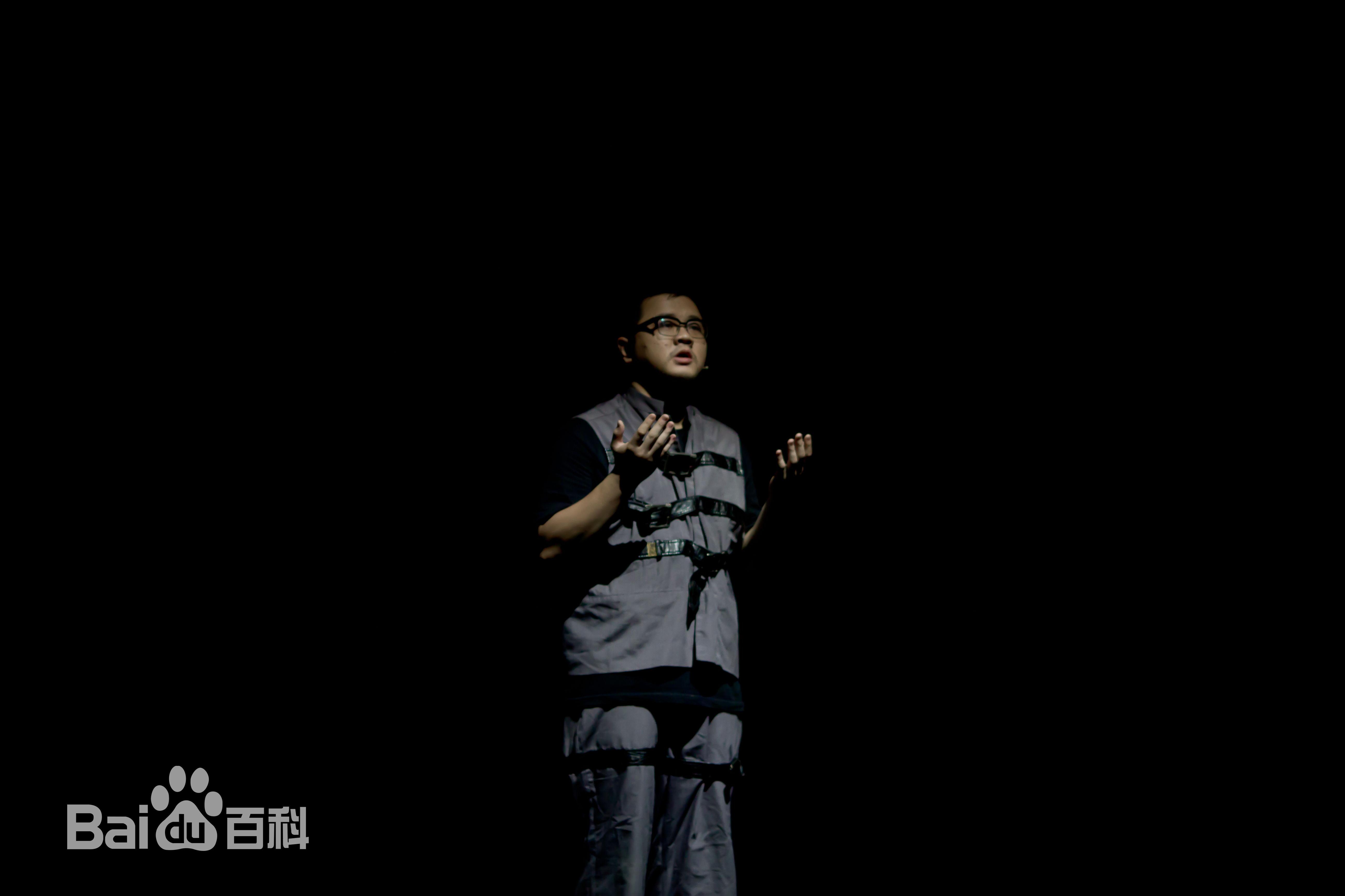 王戈《你好，疯子》《东北往事》最新剧照