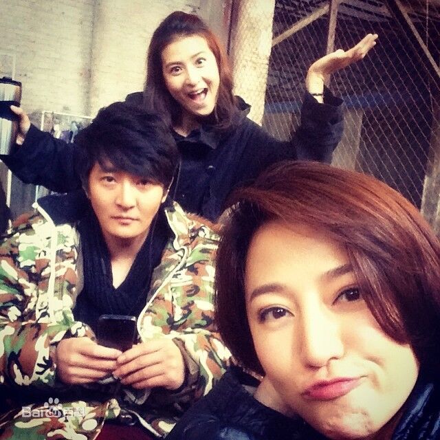 鲍莉郭京飞生活照