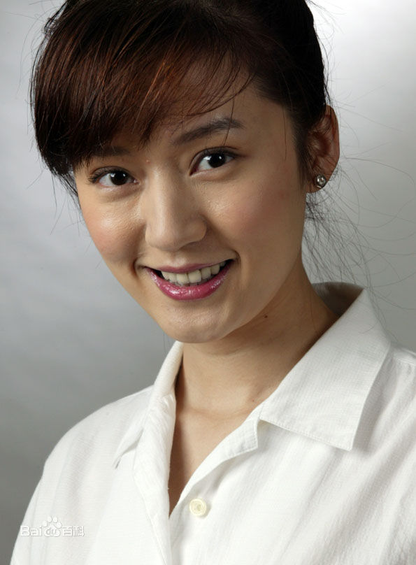 鲍莉个人照片素颜照壁纸