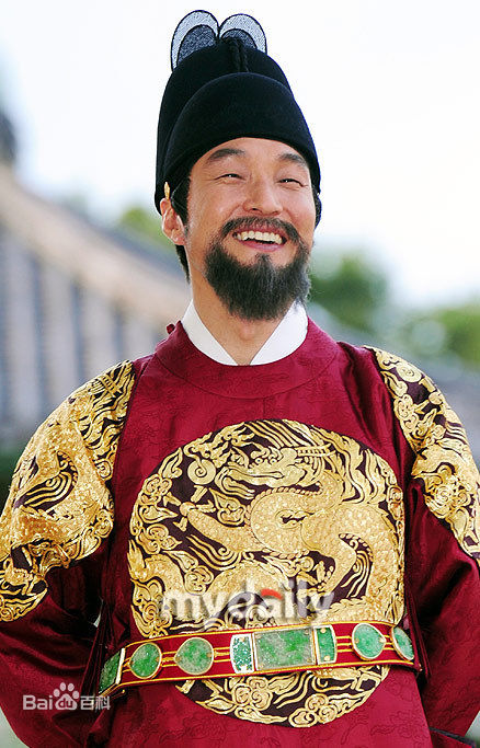 韩石圭()精选剧照