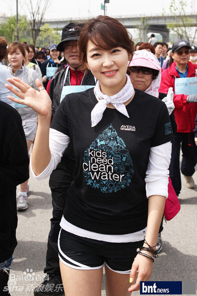 最新朴真熙()精彩图册