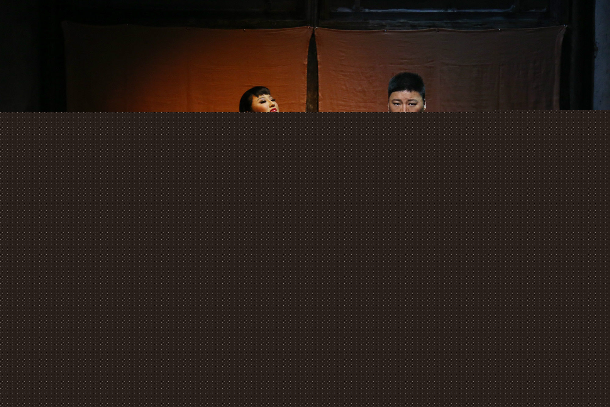 周晓琳歌剧演出壁纸壁纸