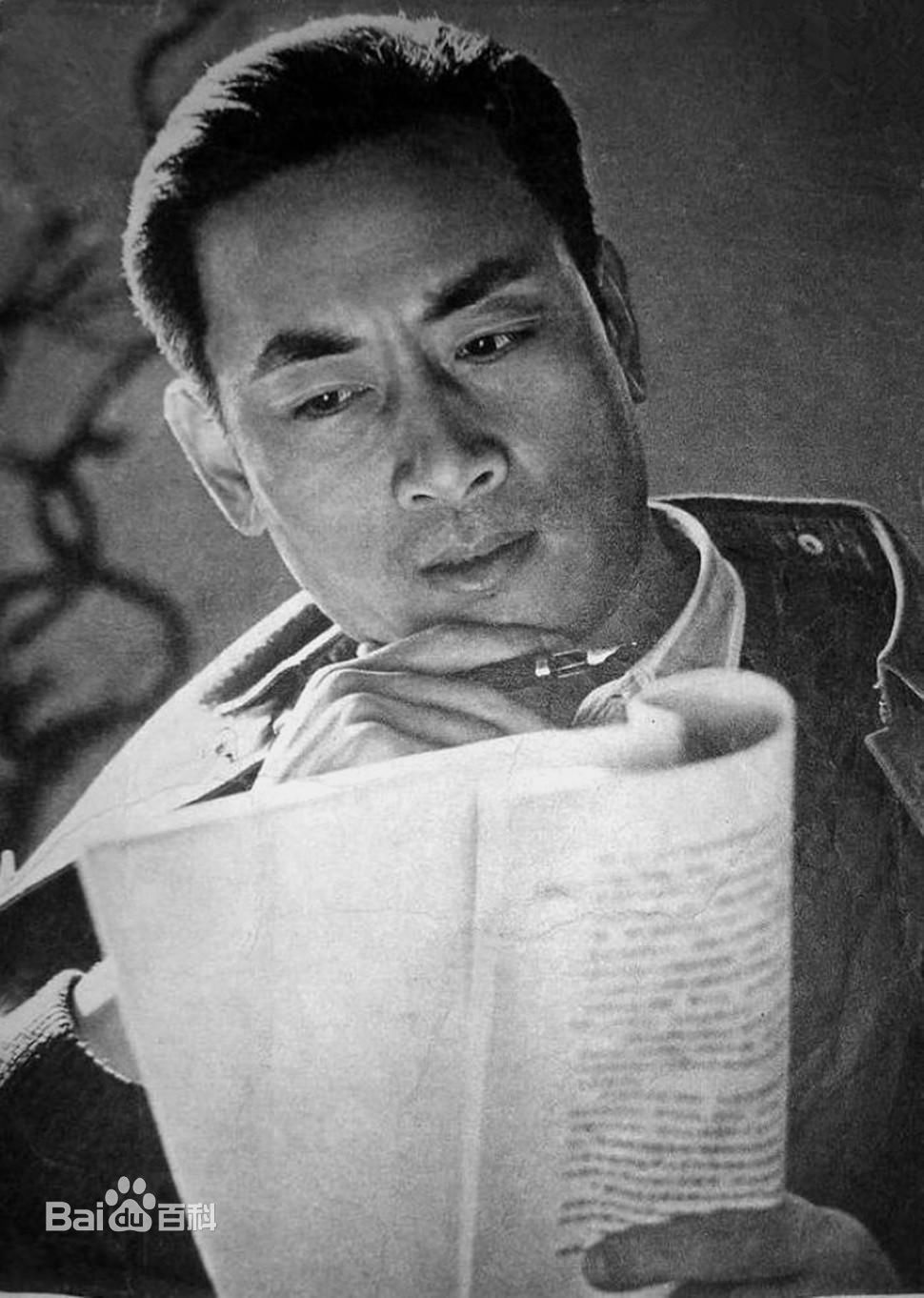 最优质庞学勤生活照