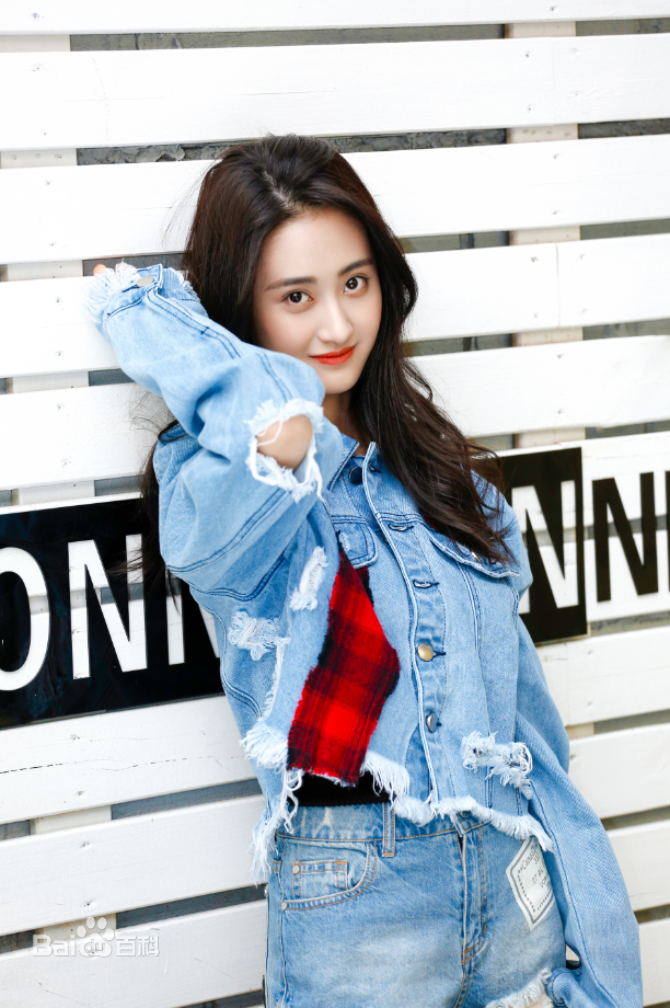 马泽涵最新欧式街拍图集