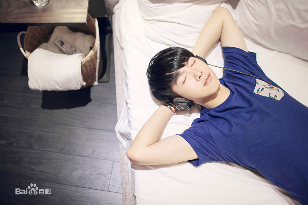 最新朱元冰(Ryan)性感图片