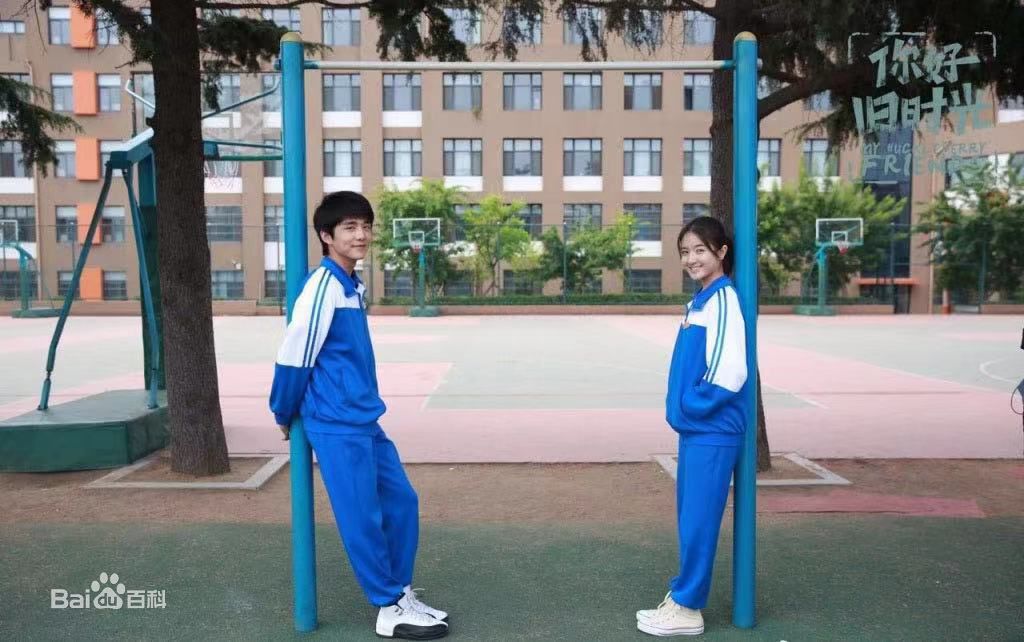 最新李兰迪在《你好，旧时光》余周周中的壁纸