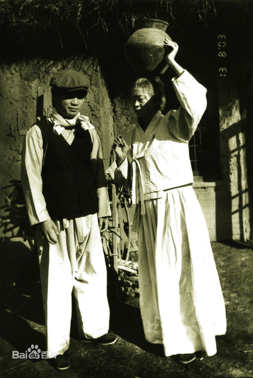 最全崔永元(Cui Yongyuan)在《电影传奇》节目花絮中的相册