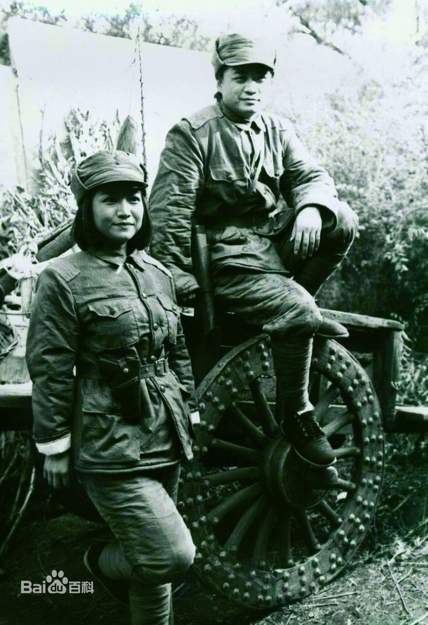 最全崔永元(Cui Yongyuan)在《电影传奇》节目花絮中的相册