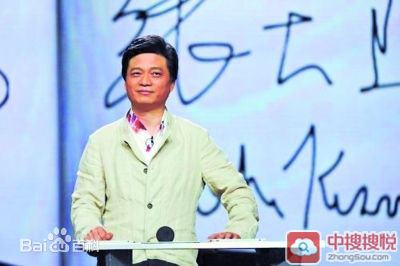 最新崔永元(Cui Yongyuan)在录制《谢天谢地，你来啦》中的壁纸