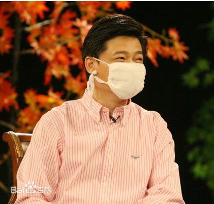 精选崔永元(Cui Yongyuan)在主持《小崔说事》节目中的图册