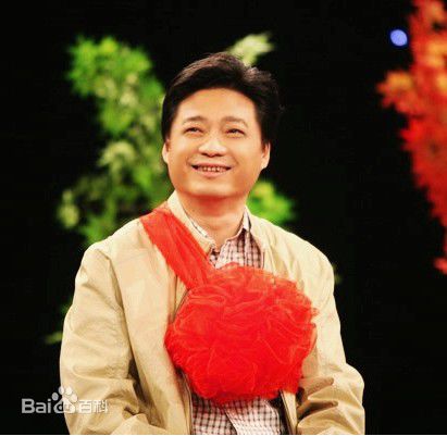 精选崔永元(Cui Yongyuan)在主持《小崔说事》节目中的图册