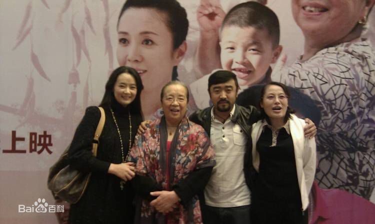 张汇仓(Chris)最新生活及照图集