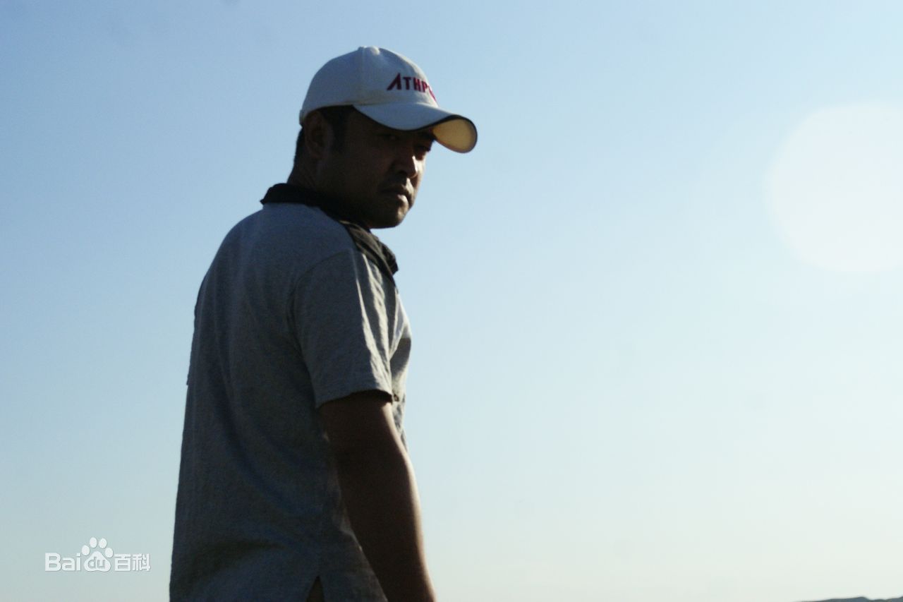 张汇仓(Chris)最新生活及照图集