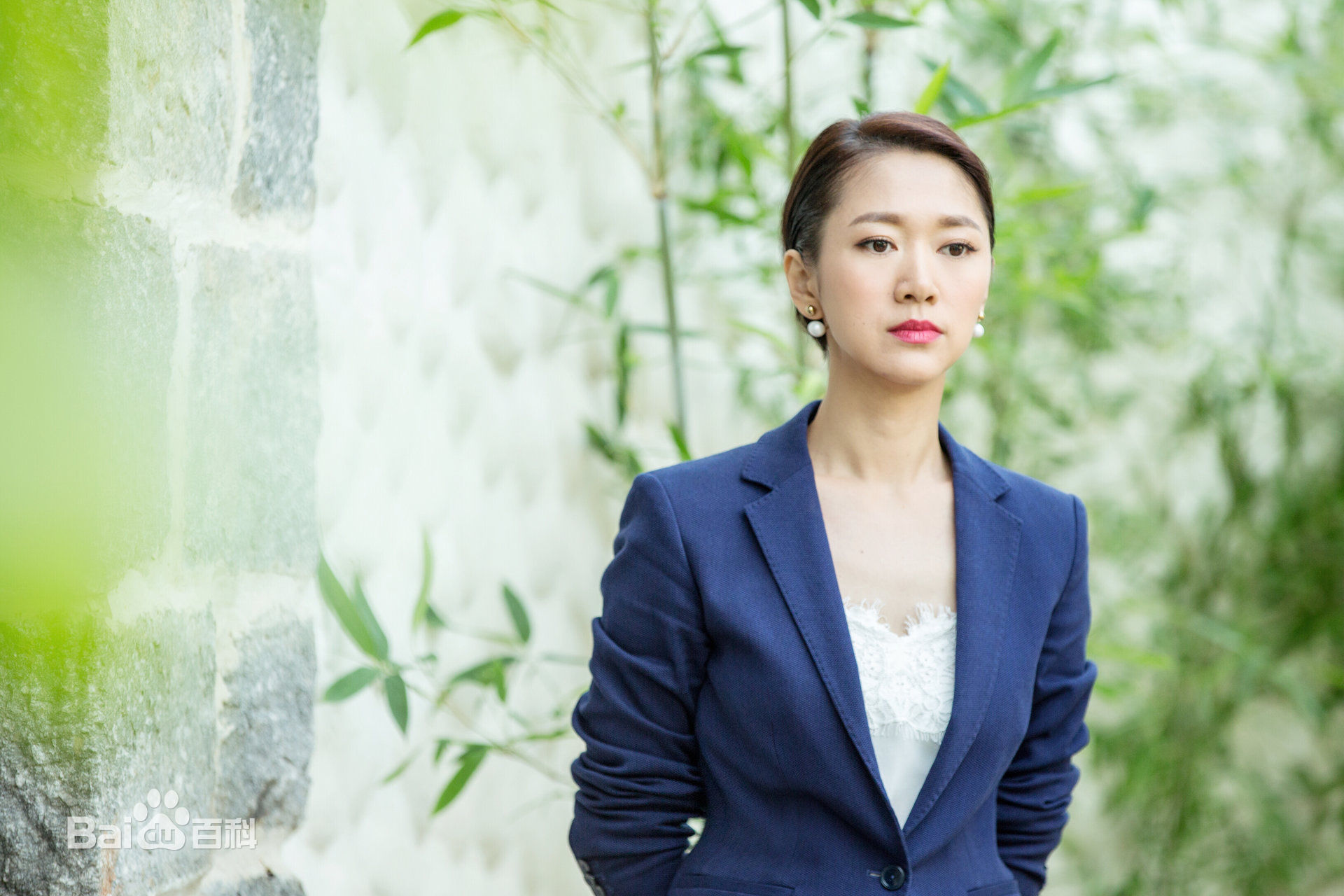 赵雅莉(Lily)在《国家行动》花絮照中的