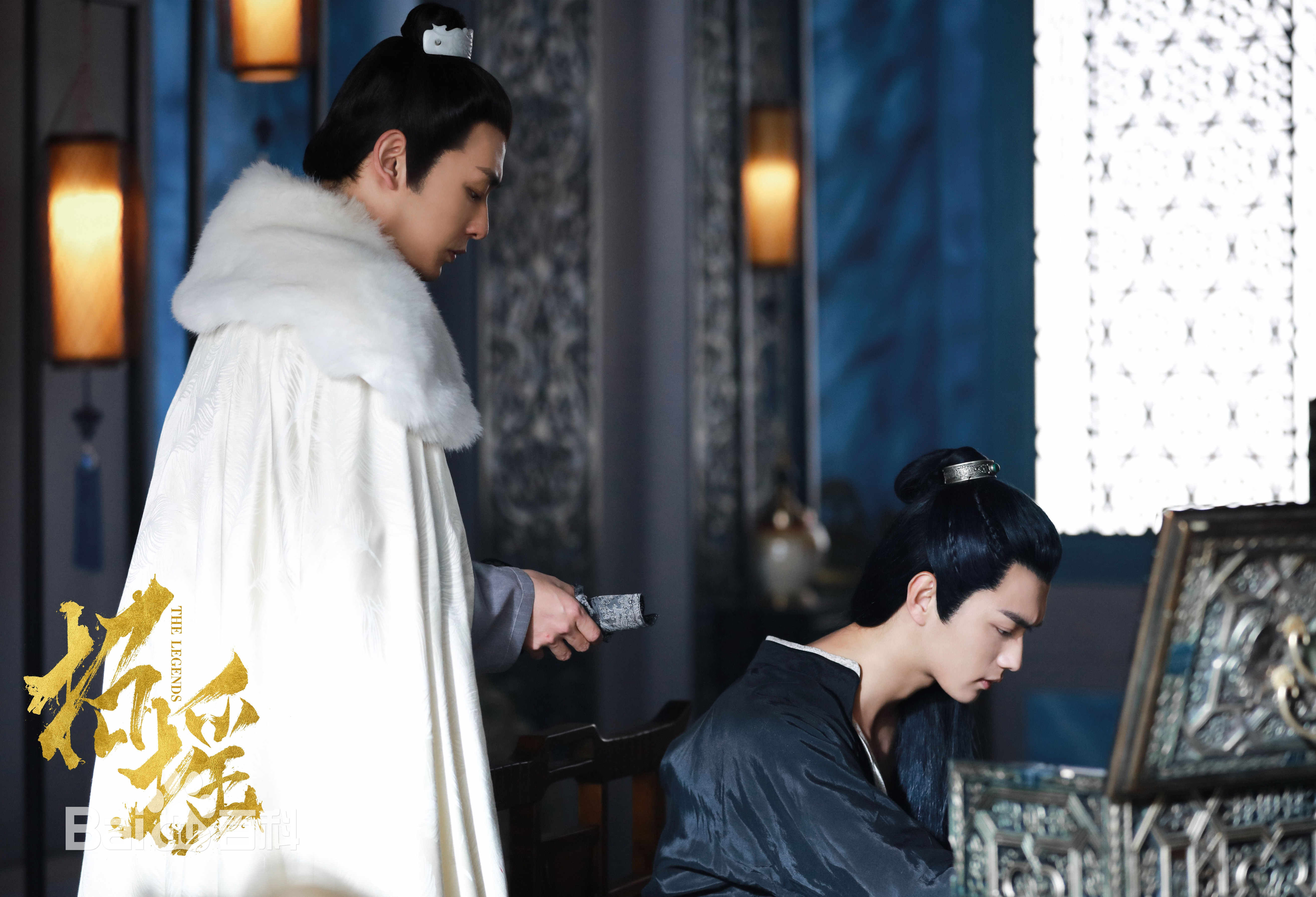 最新向昊在《招摇》中的图集