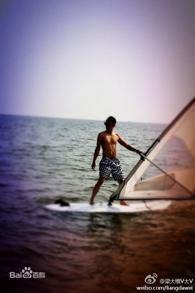 梁大维(David.L)生活图集前后照片