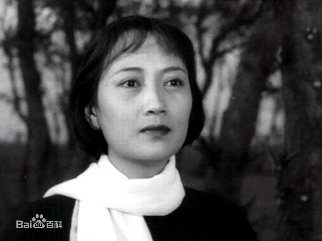 王晓棠《野火春风斗古城》剧照