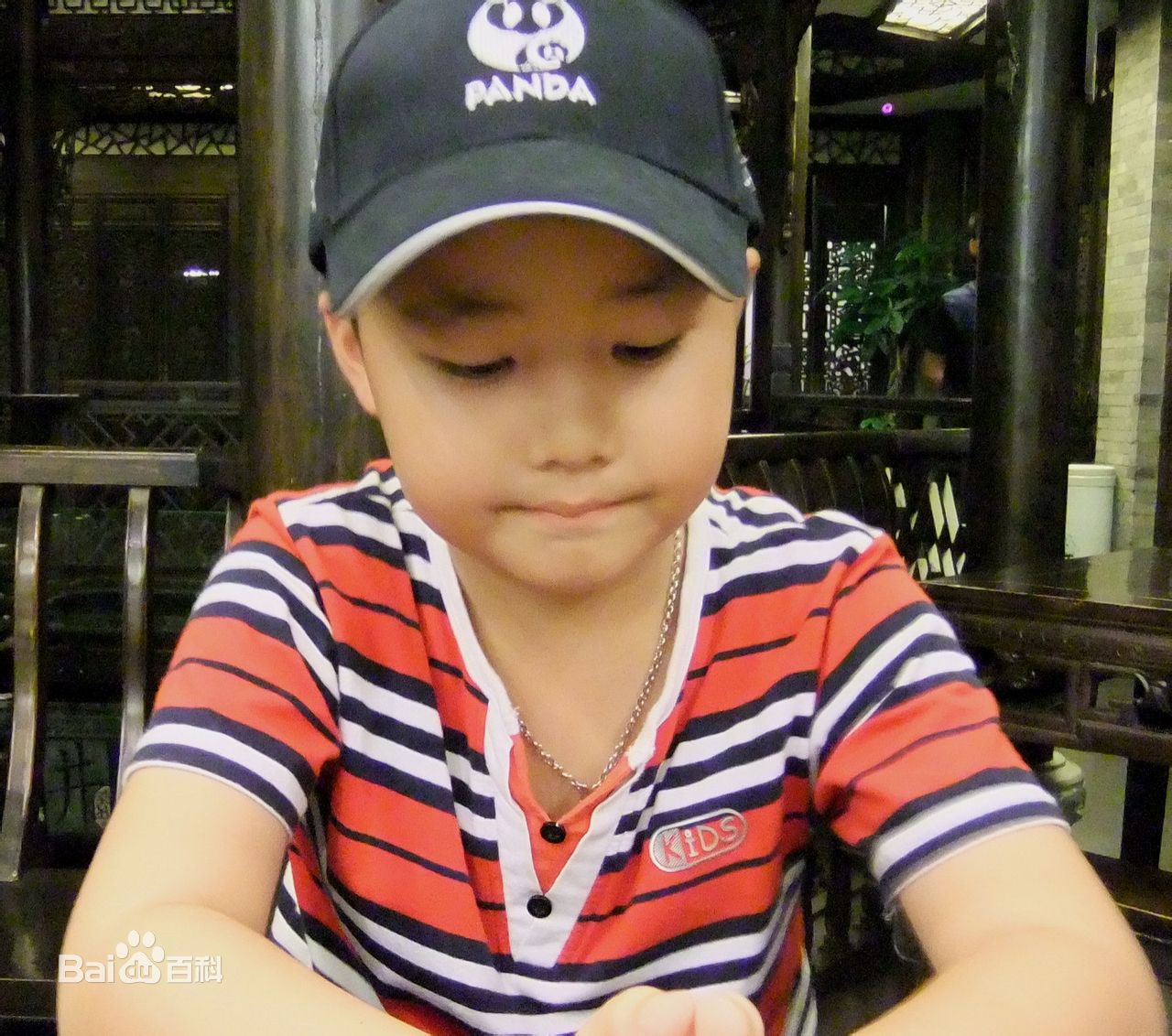 冯邵一(Johnny)生活照图片图集