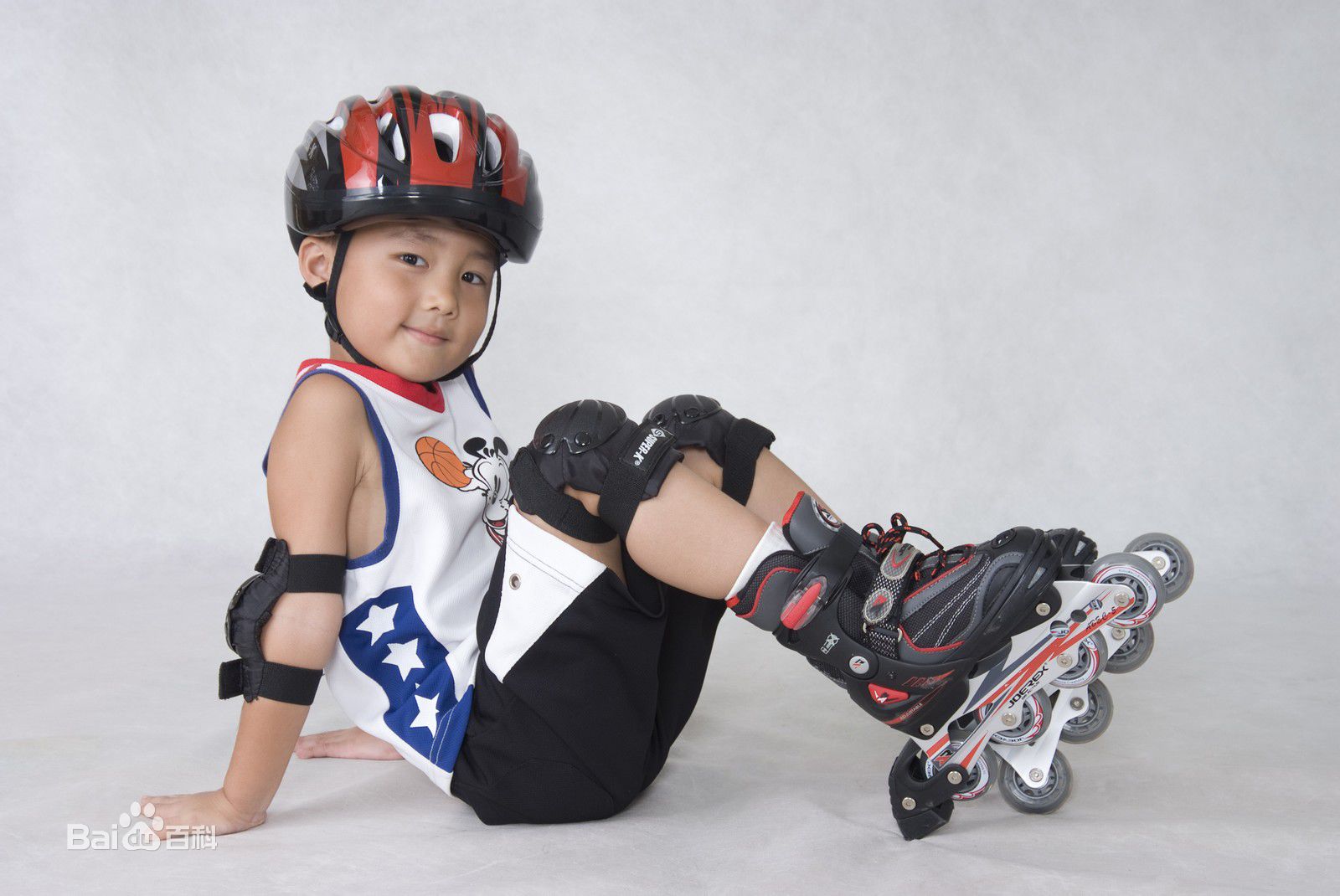 冯邵一(Johnny)生活照图片图集