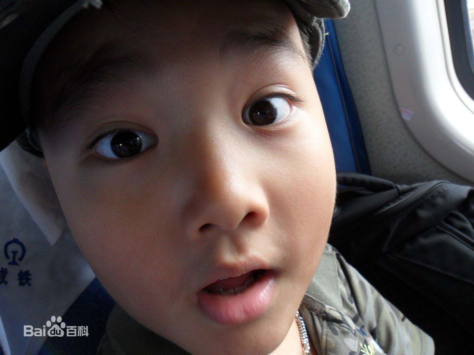 冯邵一(Johnny)生活照图片图集