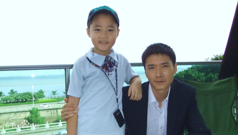 冯邵一(Johnny)【云上的诱惑】◆ 石头素颜照相册