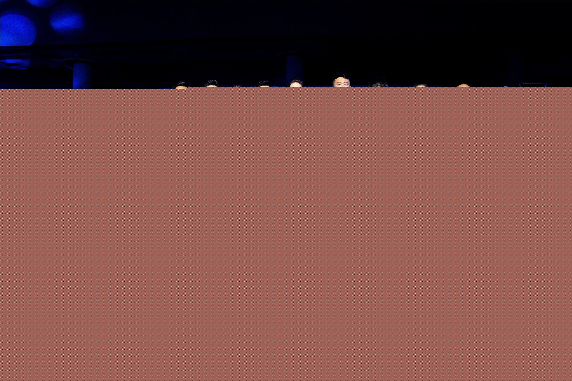 张亦驰流浪地球发布会壁纸壁纸