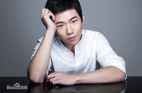 张亦驰前后照片