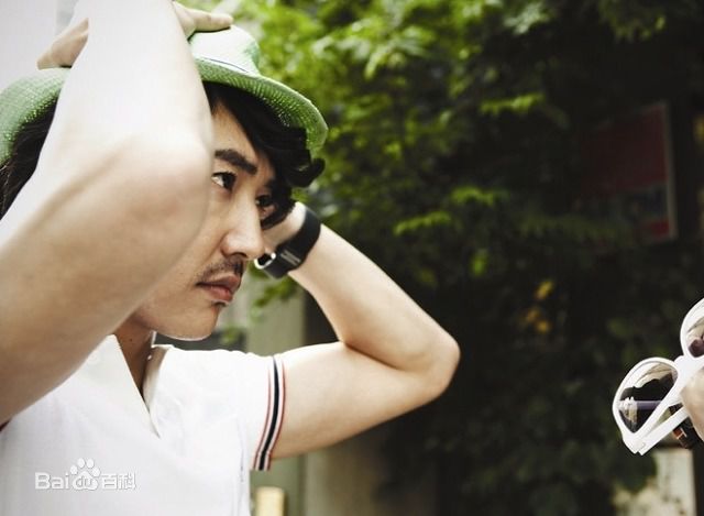 最新尹相铉()性感图片