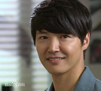 最新尹相铉()性感图片