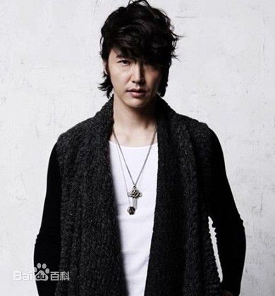 最新尹相铉()性感图片