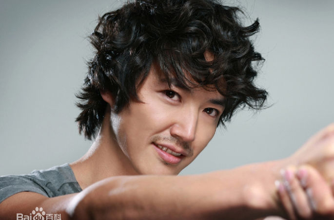 最全尹相铉()素颜照