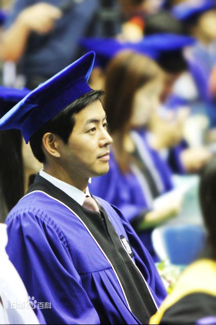 李尚允()图册图册