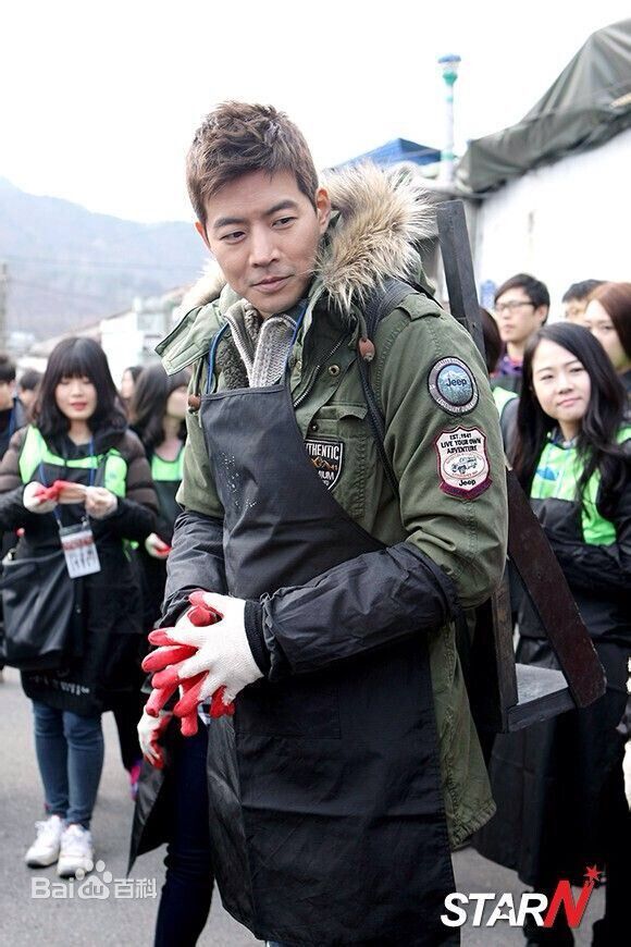 李尚允()-社会活动图册前后照片