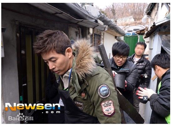 李尚允()-社会活动图册前后照片