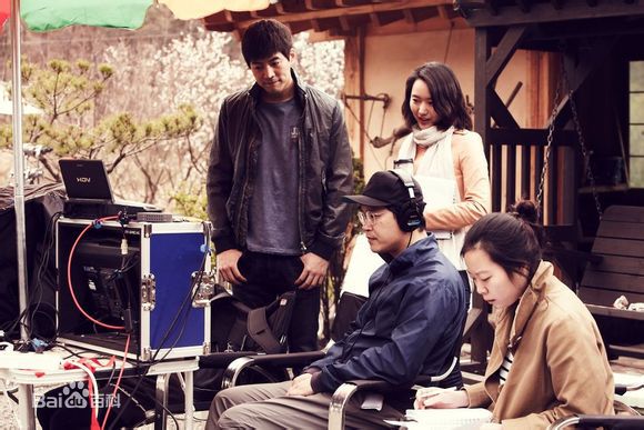 最全李尚允()在－电影《Santa Barbara》中的壁纸