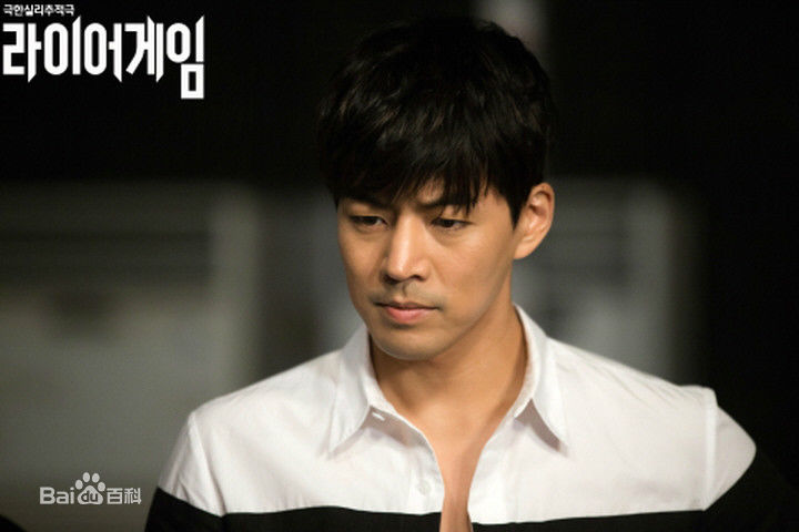 最新李尚允()在-《诈欺游戏》中的壁纸