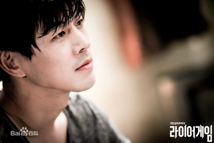 最新李尚允()在-《诈欺游戏》中的壁纸