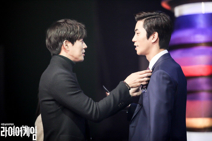 最新李尚允()在-《诈欺游戏》中的壁纸