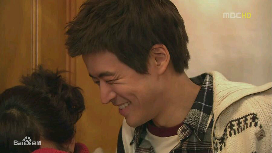 李尚允()在-《爱你别哭》中的