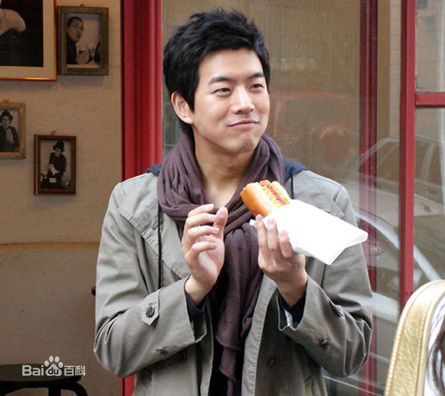 李尚允()在-《爱你别哭》中的