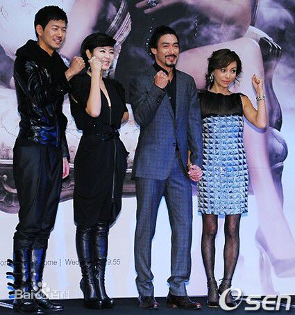 精选李尚允()在-《快乐我家》中的图册