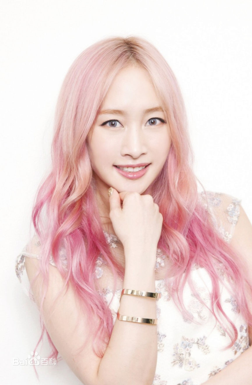 郑妮可(Nicole Jung、、ニコル)前后照片