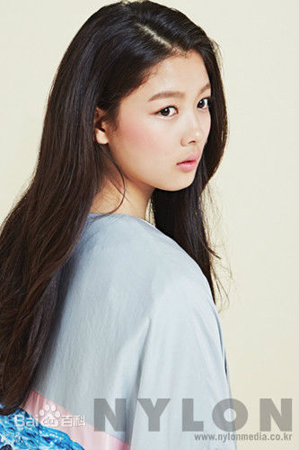 金裕贞(Kim You Jung、キムユジョン)画报前后照片