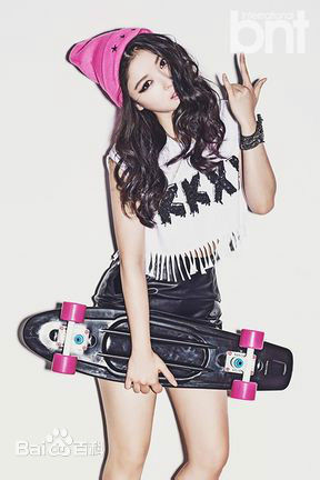 金裕贞(Kim You Jung、キムユジョン)画报前后照片